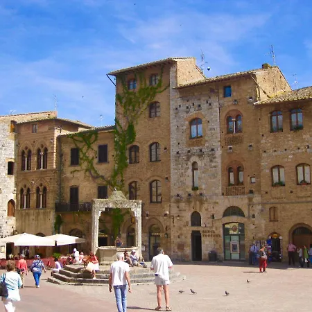 Pancotto - Nel Cuore Di * San Gimignano